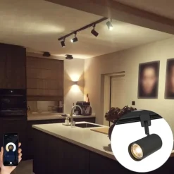 Smart 1-fase railsysteem met 4 wifi GU10 spots zwart - Iconic Jeana