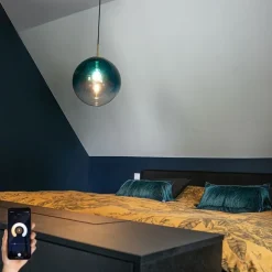 Smart hanglamp messing met oceaanblauw glas 33 cm incl. Wifi ST64 - Pallon