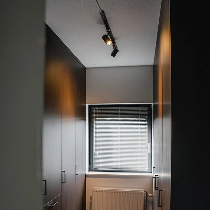 Smart railsysteem zwart incl. 3 WiFi GU10 1-fase - Iconic Jeana