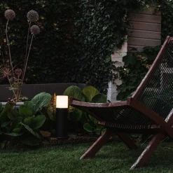 Staande buitenlamp zwart met opaal kap wit 30 cm IP44 - Odense