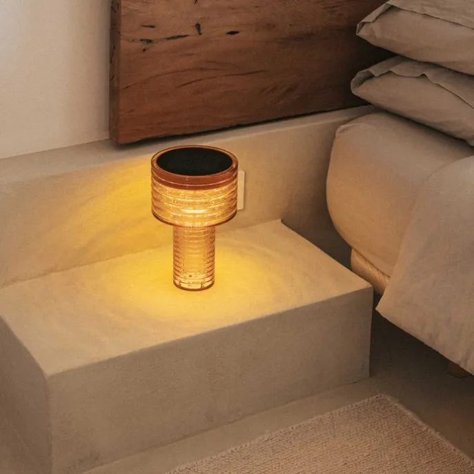 Tafellamp oranje kunststof incl. LED solar oplaadbaar IP44 - Ambar