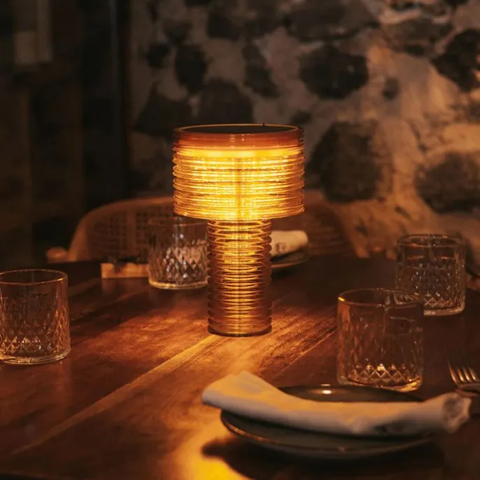 Tafellamp oranje kunststof incl. LED solar oplaadbaar IP44 - Ambar