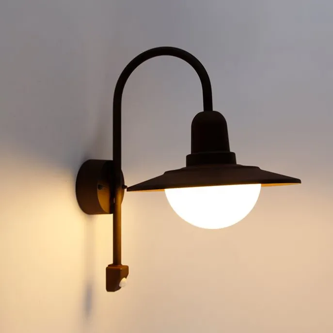 Vintage buiten wandlamp bruin IP44 bewegingssensor - Herman