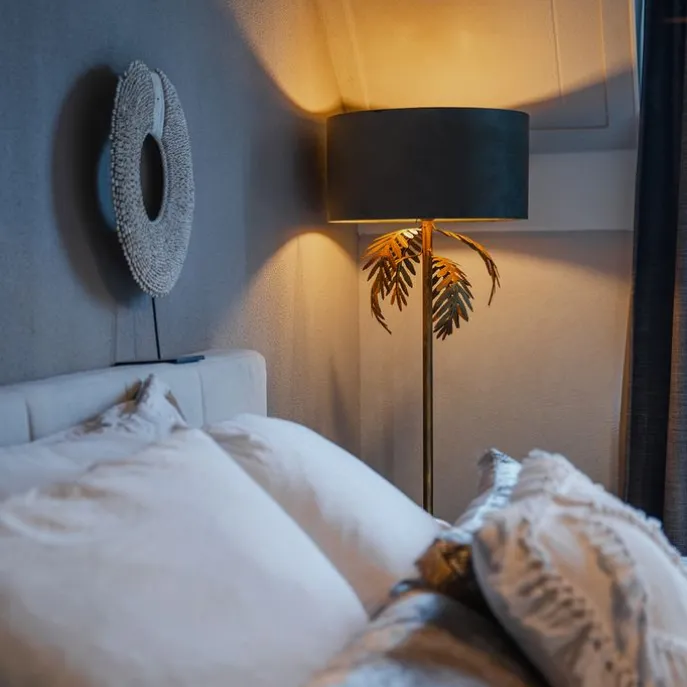 Vintage vloerlamp goud 145 cm met velours kap taupe 50 cm - Botanica