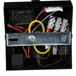 Wandlamp zwart met USB en vierkante zwarte kap - Combi 1